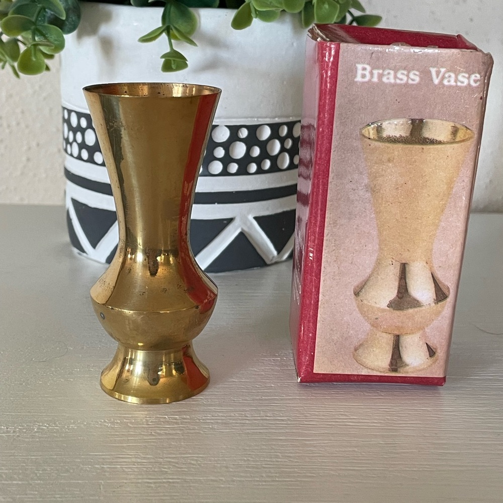 Vintage with box Miniature Brass Bud Vases 3.5” tall Mini vase handcrafted India